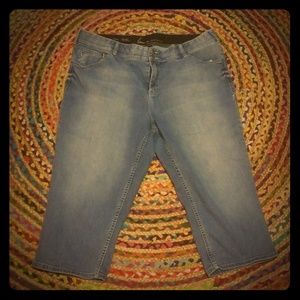 Lane Bryant denim Capri's